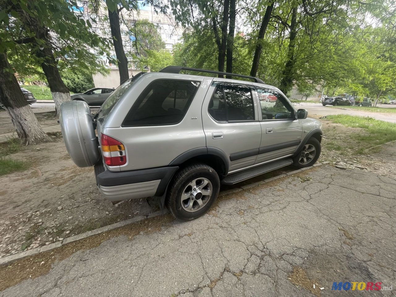2001' Opel Frontera photo #1