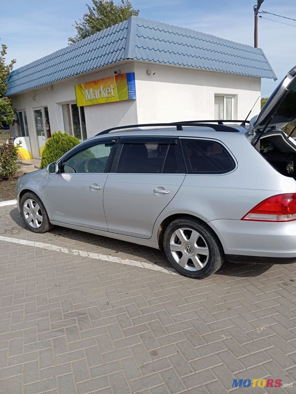 2007' Volkswagen Golf photo #1