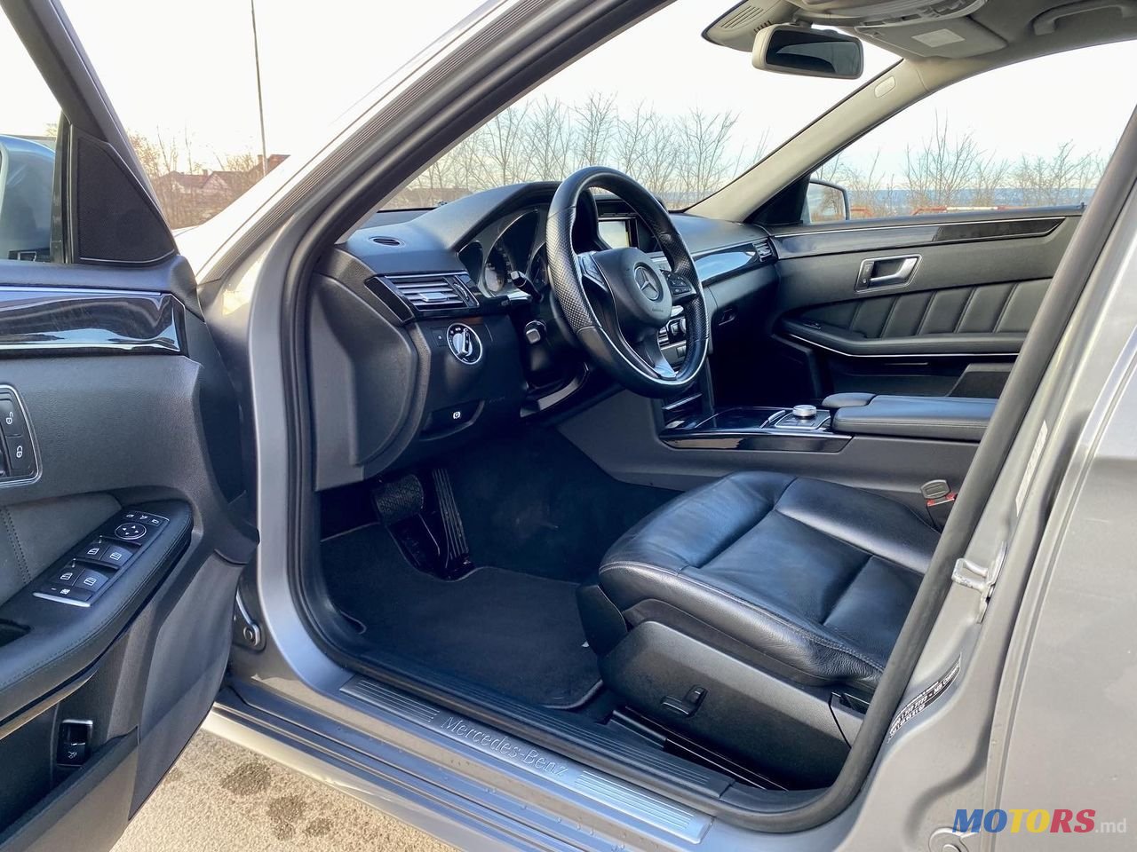 2012' Mercedes-Benz E Класс photo #6