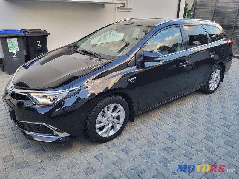 2018' Toyota Auris photo #4