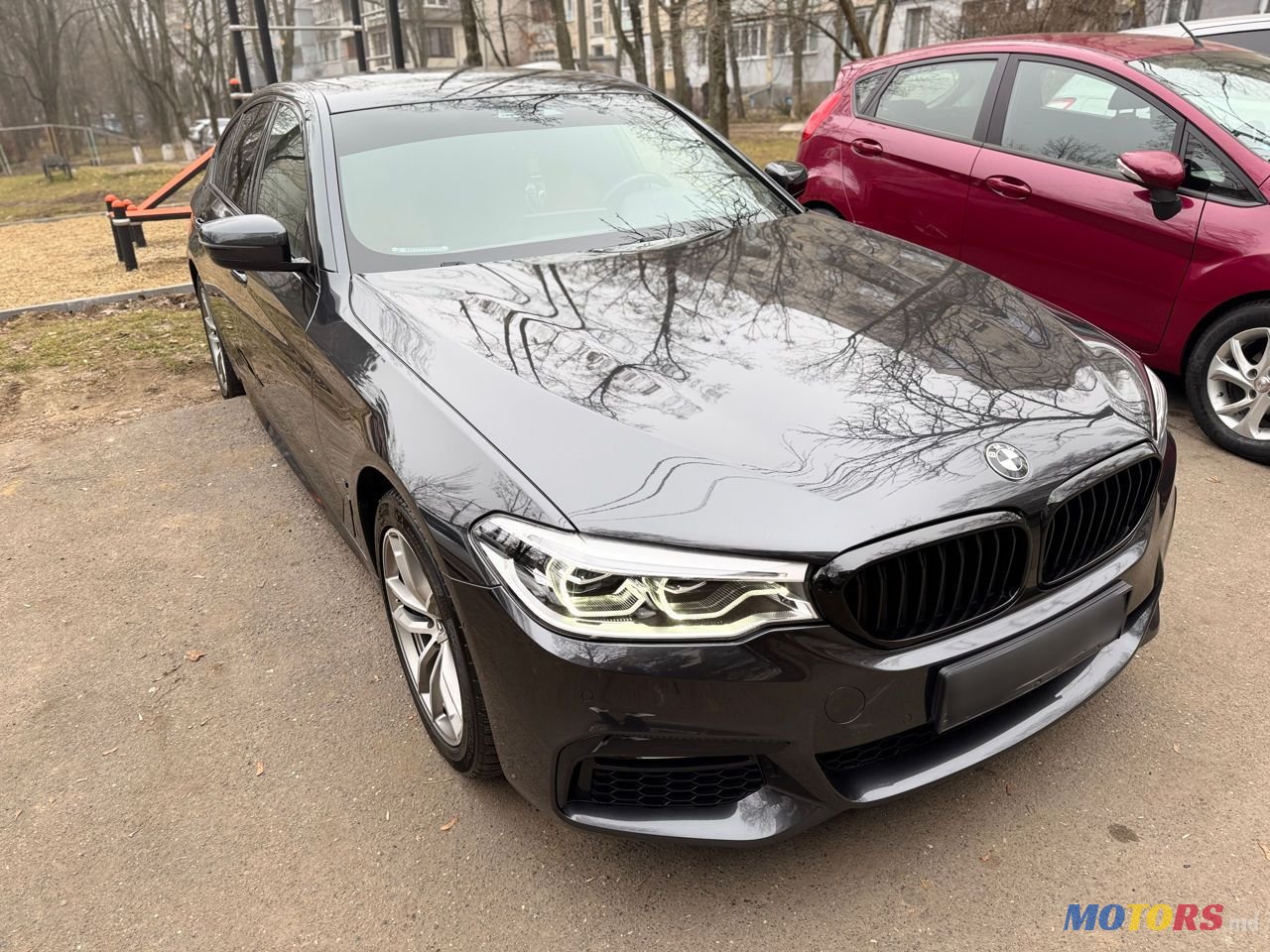 2018' BMW 5 Series photo #1