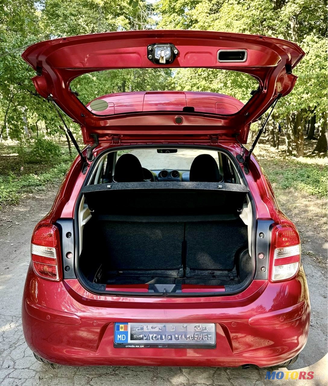 2012' Nissan Micra photo #4