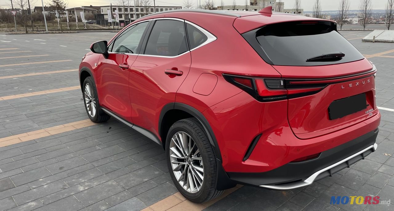 2022' Lexus Nx Series photo #3