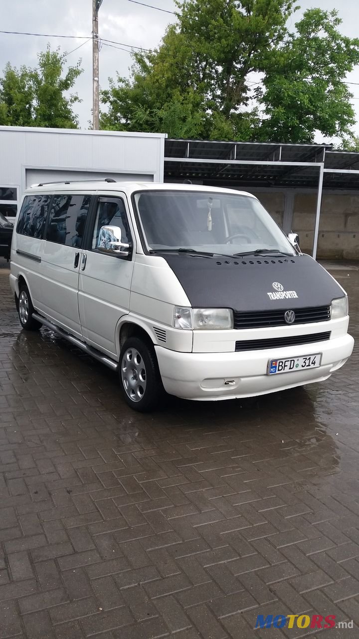 2003' Volkswagen photo #1