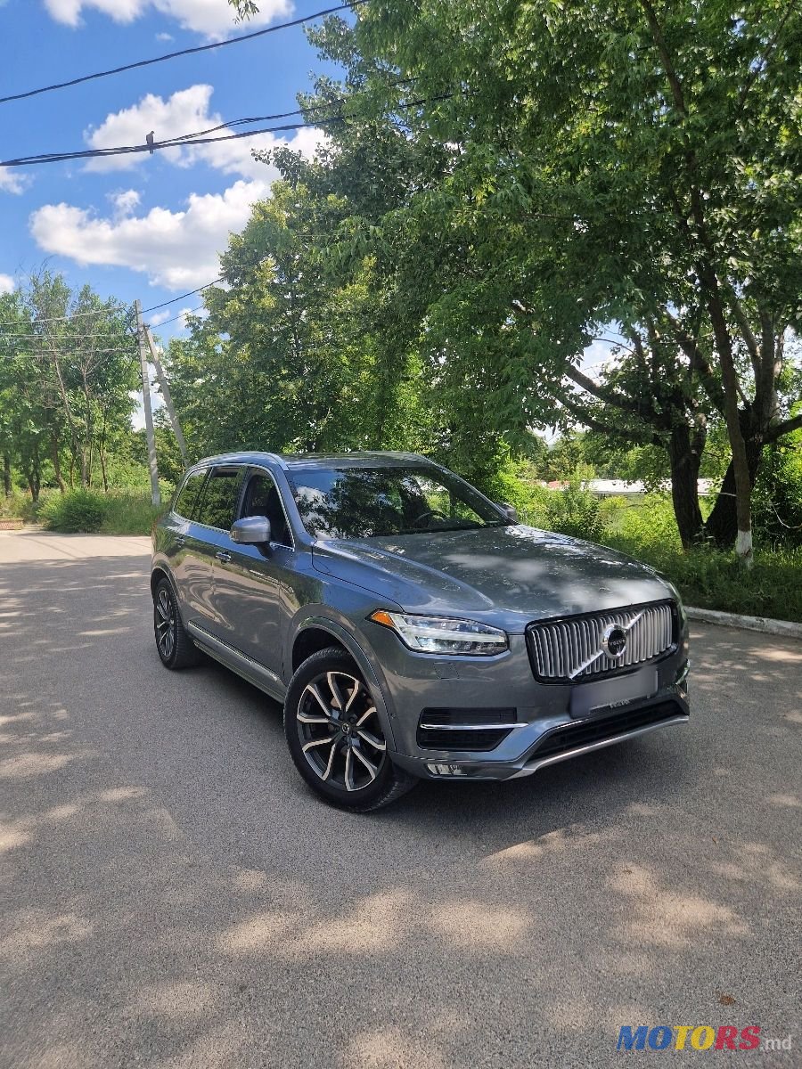 2017' Volvo XC90 photo #2