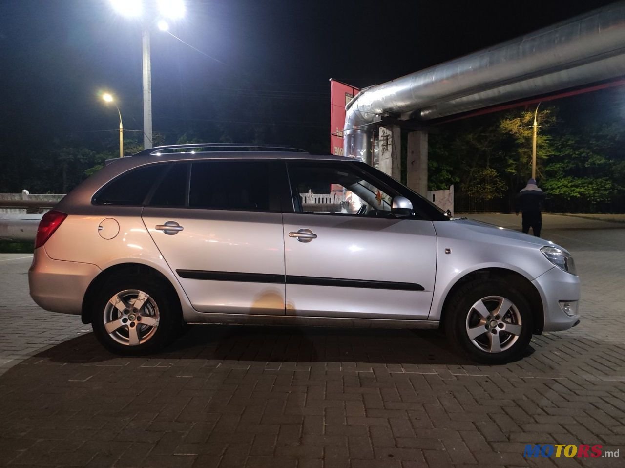 2010' Skoda Fabia photo #2