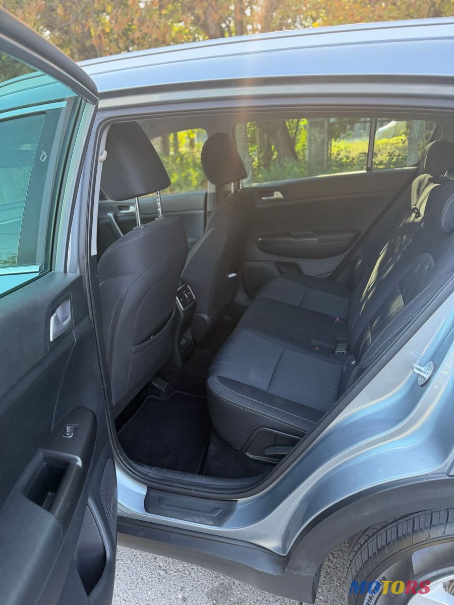 2019' Kia Sportage photo #6