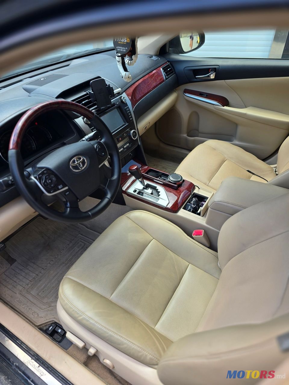 2012' Toyota Camry photo #4