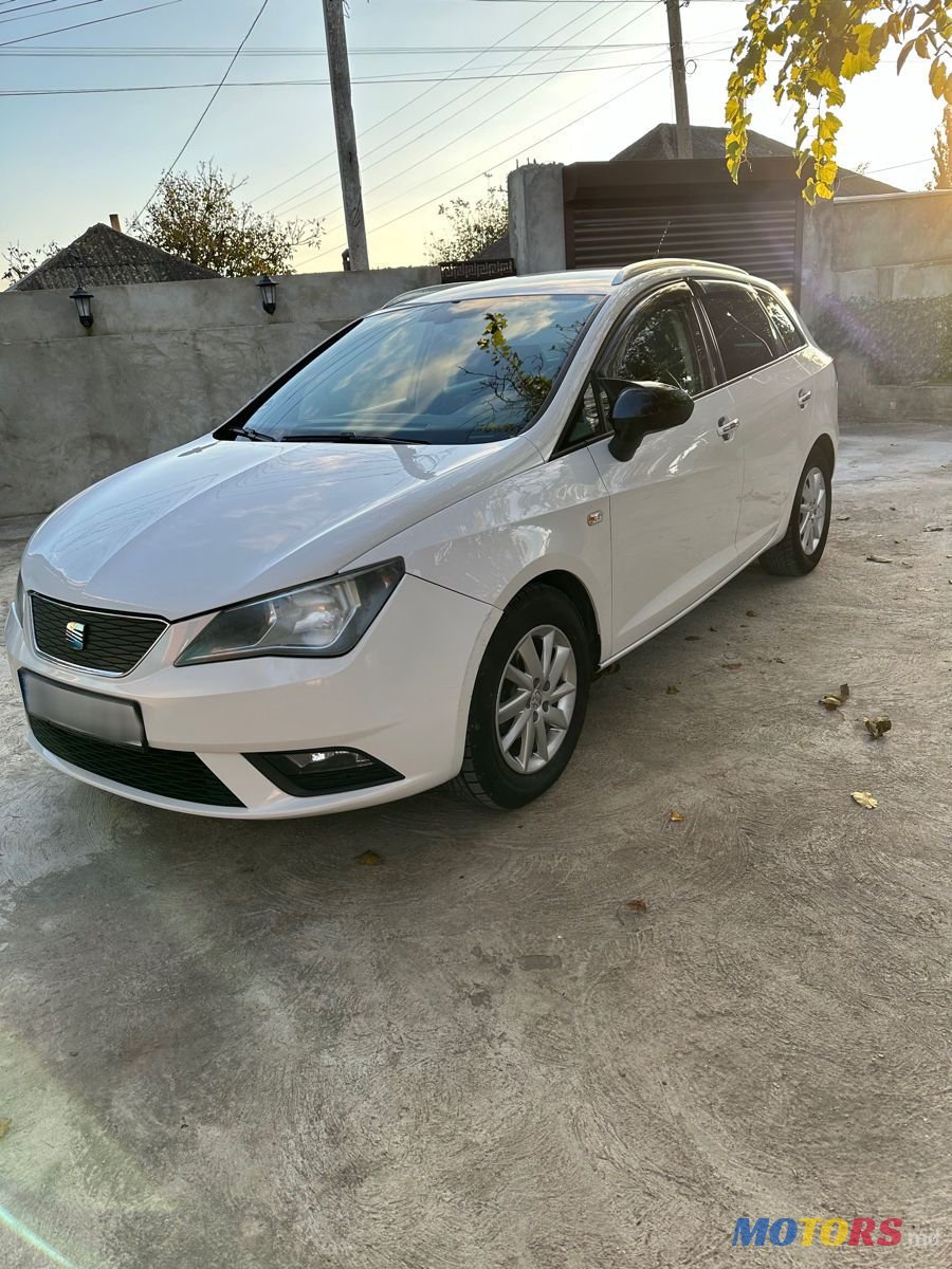 2012' SEAT Ibiza photo #2