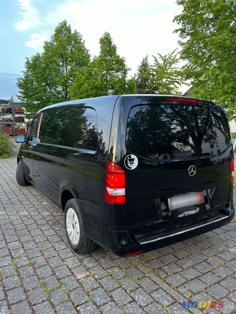 2015' Mercedes-Benz Vito photo #3