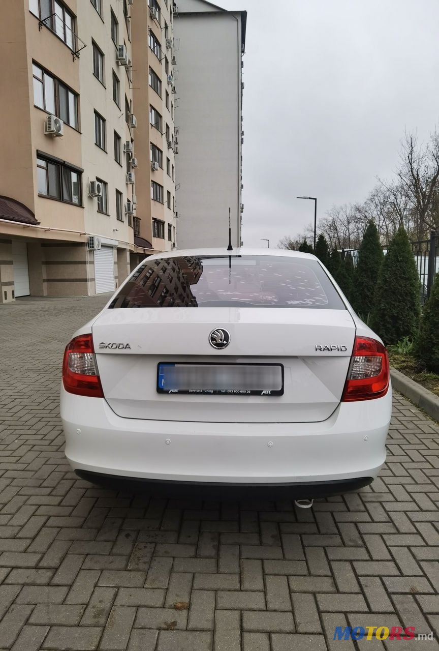 2013' Skoda Rapid photo #4