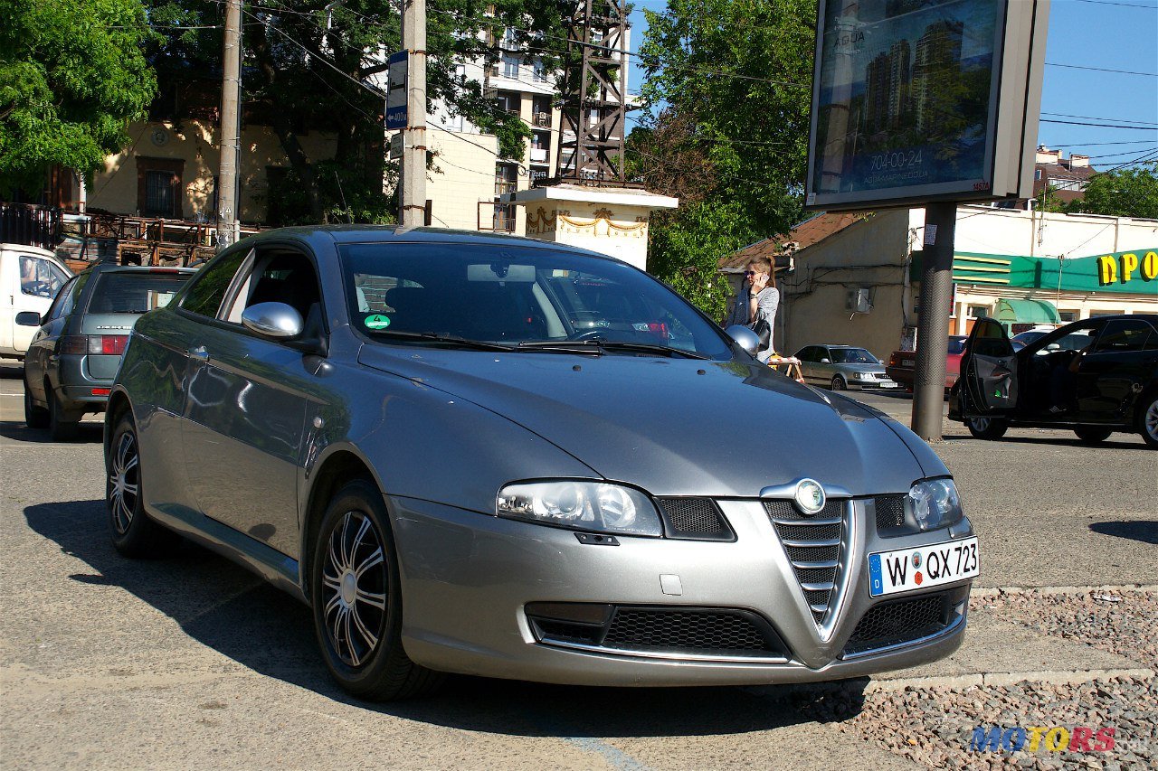 2009' Alfa Romeo GT photo #3