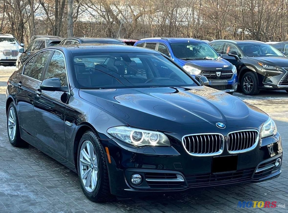 2015' BMW 5 Series photo #1