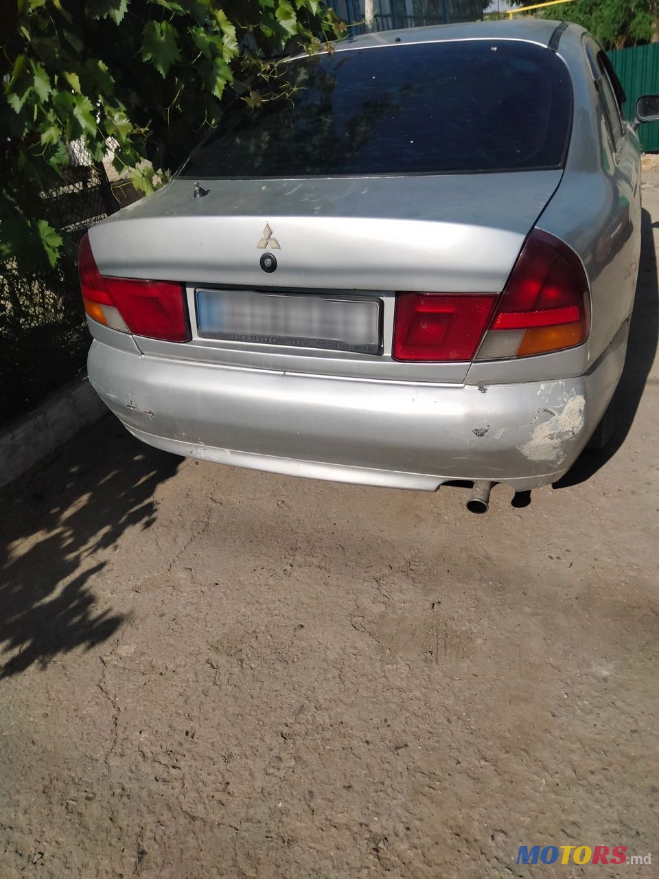 1998' Mitsubishi Carisma photo #4