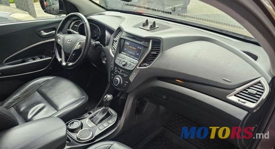 2014' Hyundai Santa Fe photo #6