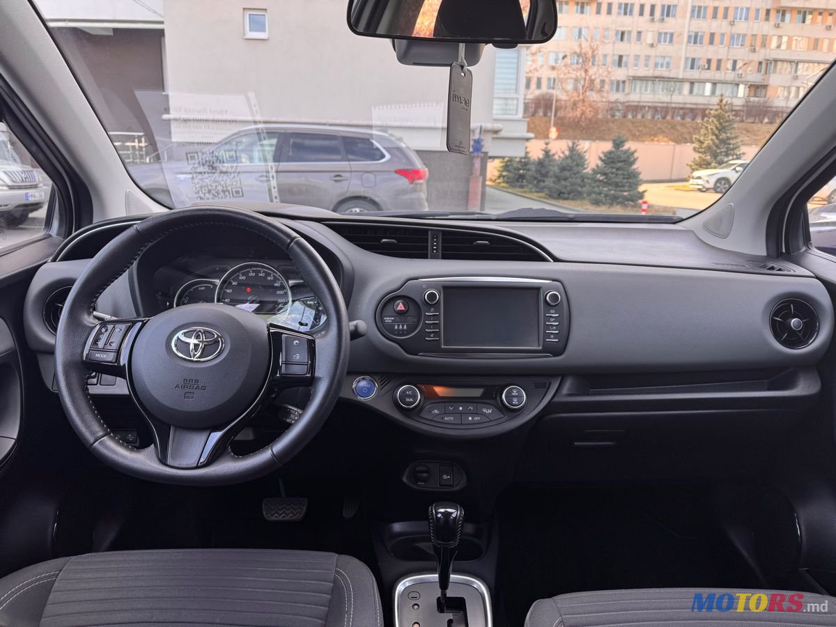 2019' Toyota Yaris photo #6