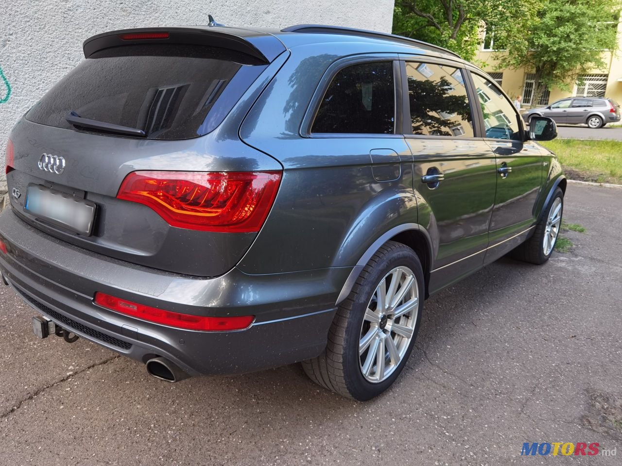 2013' Audi Q7 photo #4