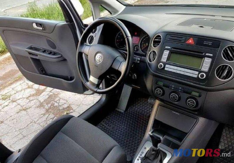 2007' Volkswagen Golf Plus photo #1