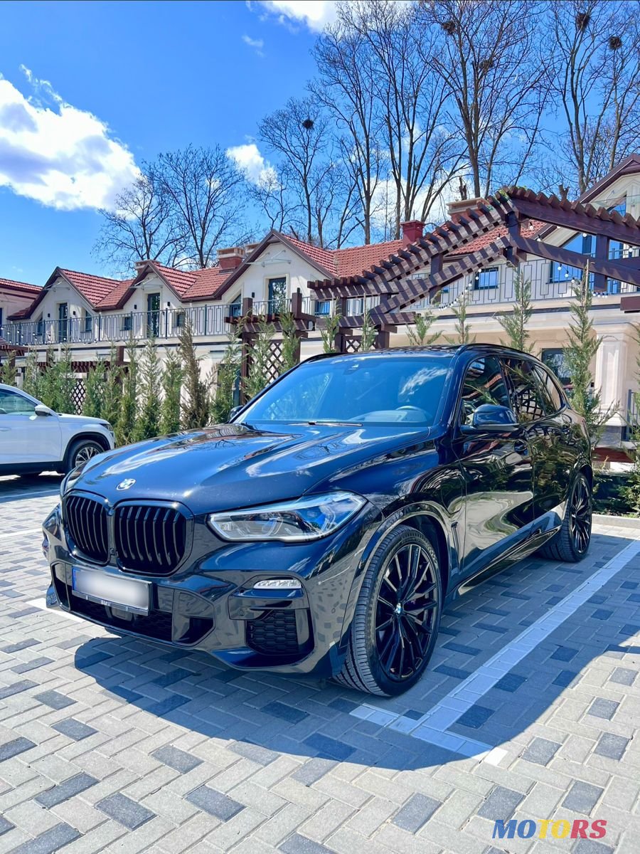 2020' BMW X5 photo #3