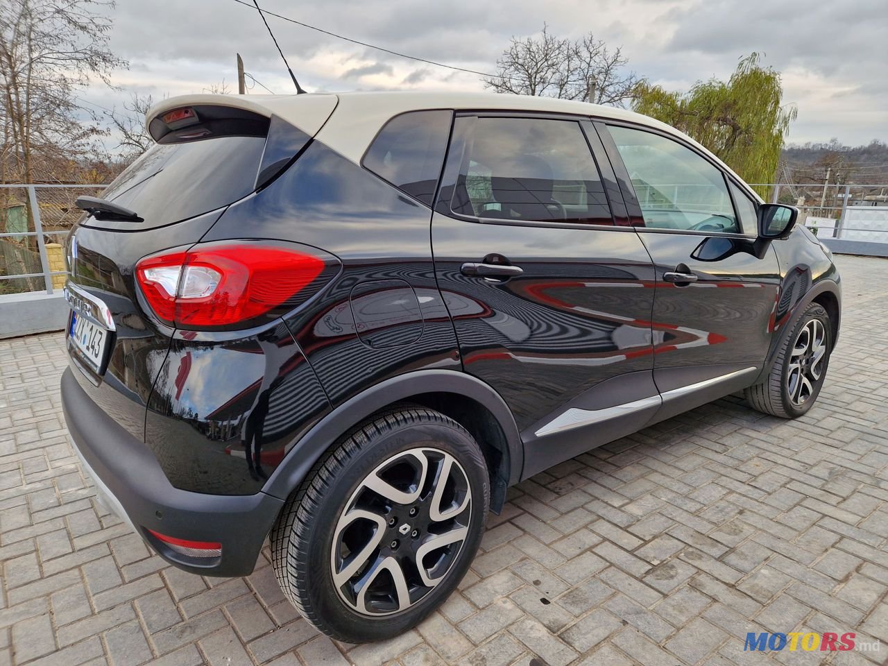 2016' Renault Captur photo #6
