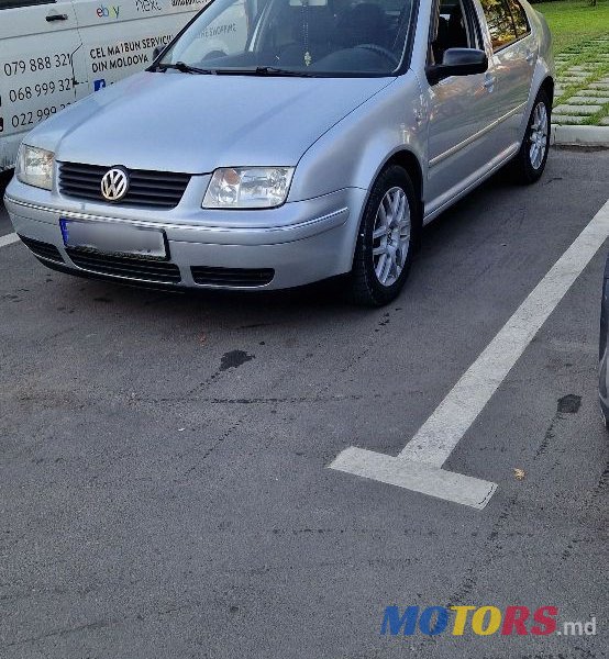 2004' Volkswagen Jetta photo #4