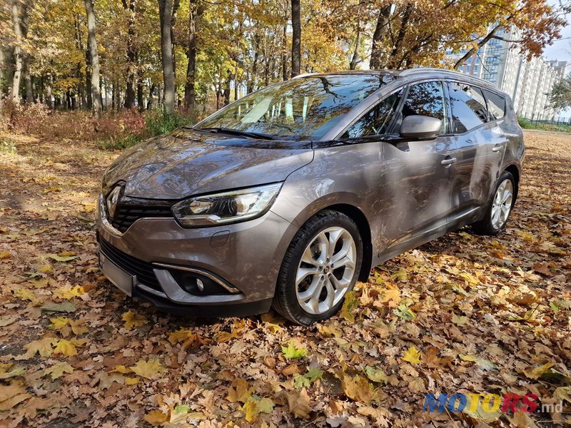 2017' Renault Grand Scenic photo #2