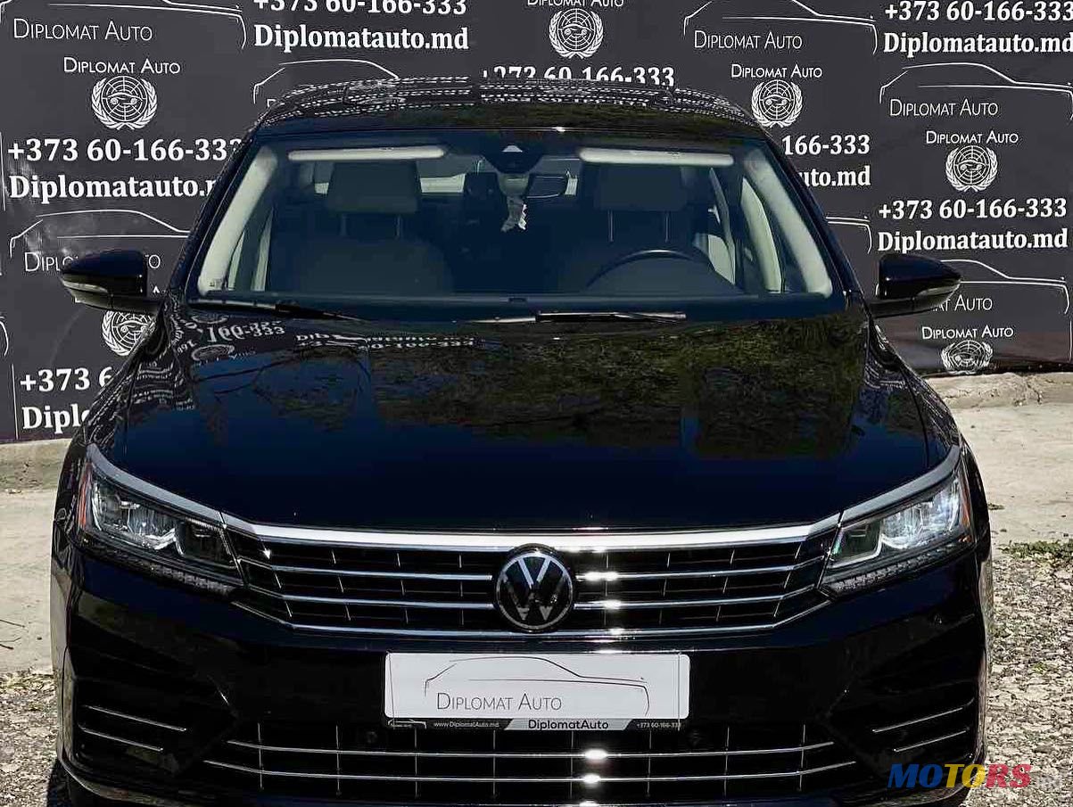 2018' Volkswagen Jetta photo #3