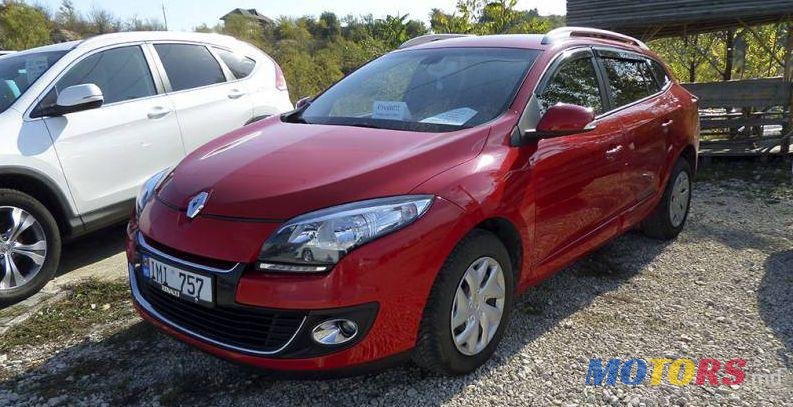 2013' Renault Megane photo #1
