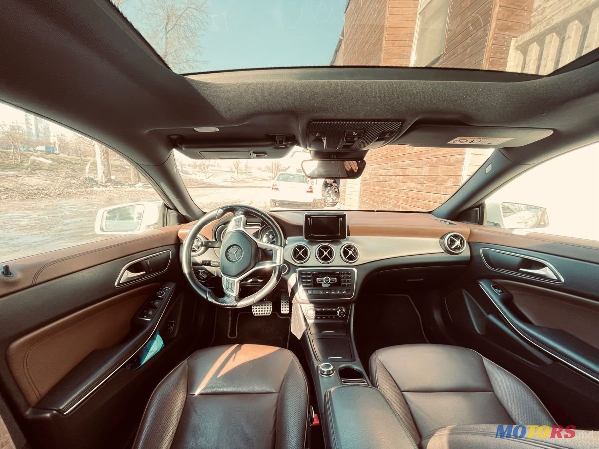 2013' Mercedes-Benz CLA photo #1