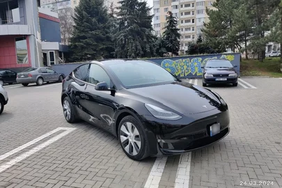 2023' Tesla Model Y