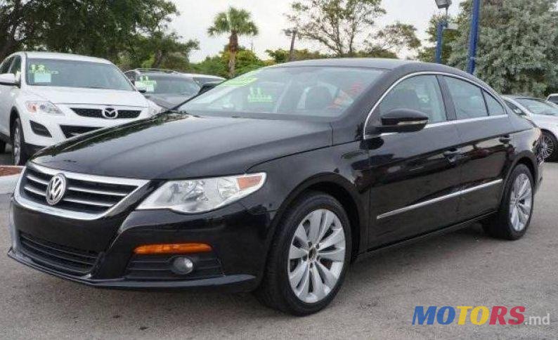 2012' Volkswagen Passat CC photo #1