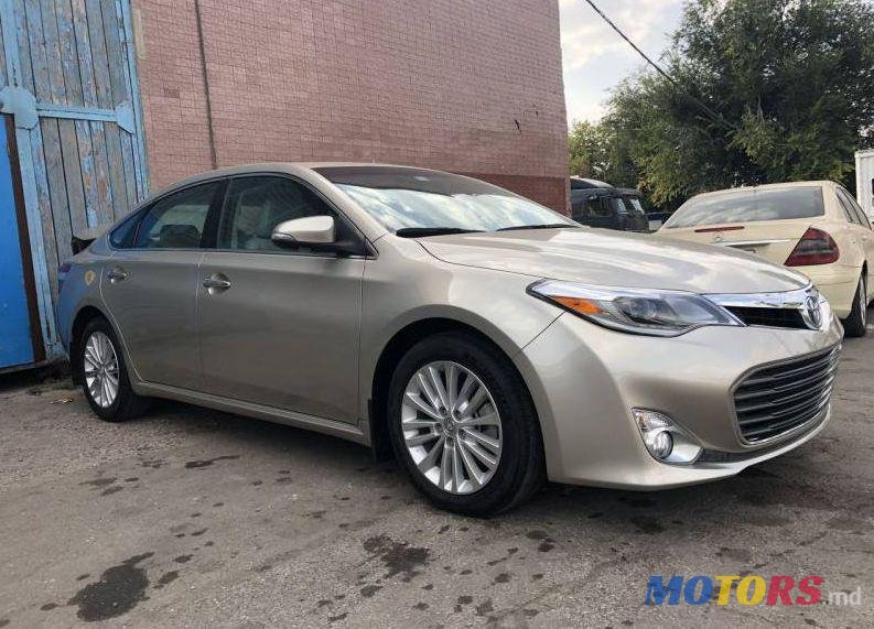 2013' Toyota Avalon photo #1