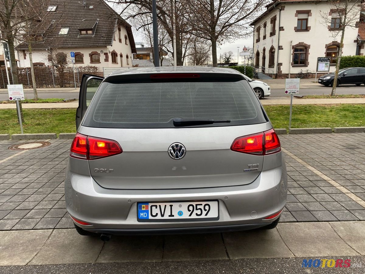 2013' Volkswagen Golf photo #4