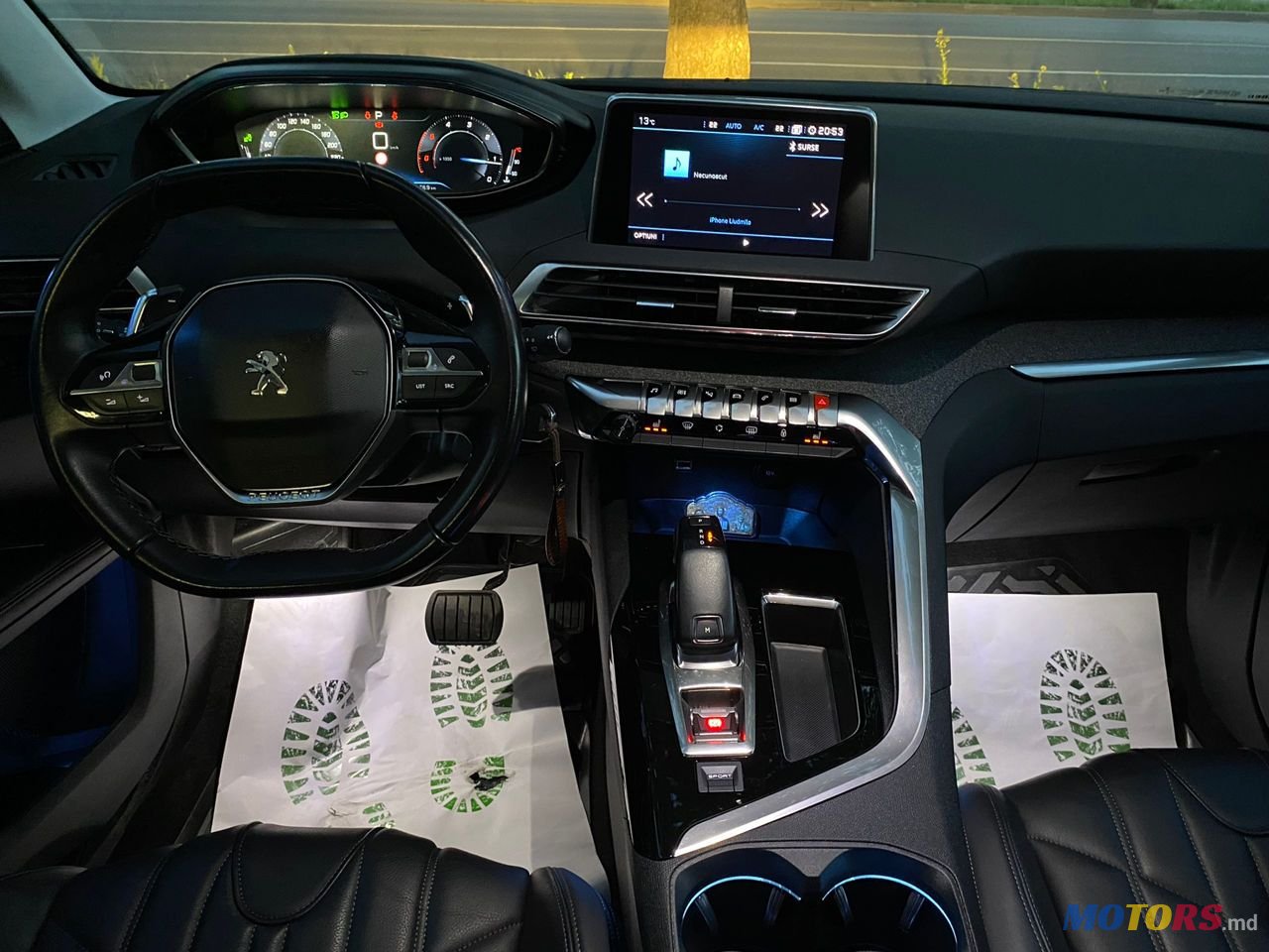 2018' Peugeot 5008 photo #5