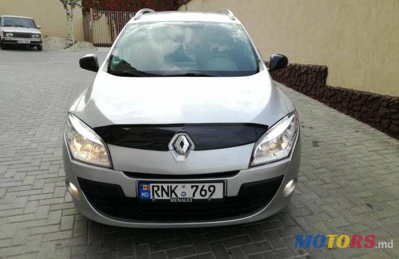 2010' Renault Megane photo #4