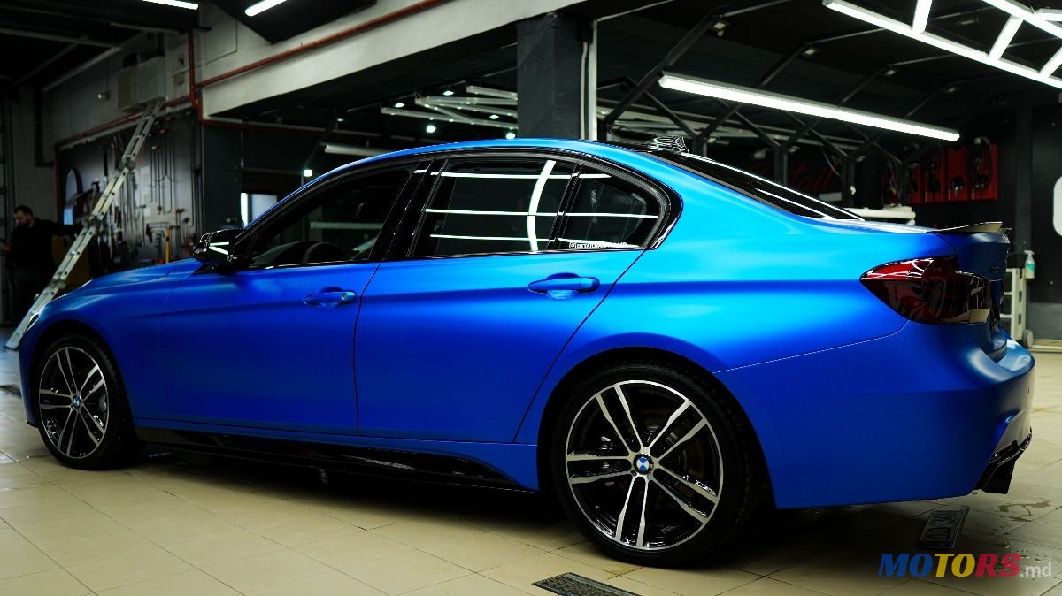 2018' BMW 3 Series photo #3