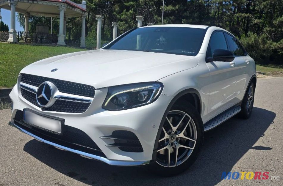 2018' Mercedes-Benz Glc Coupe photo #1