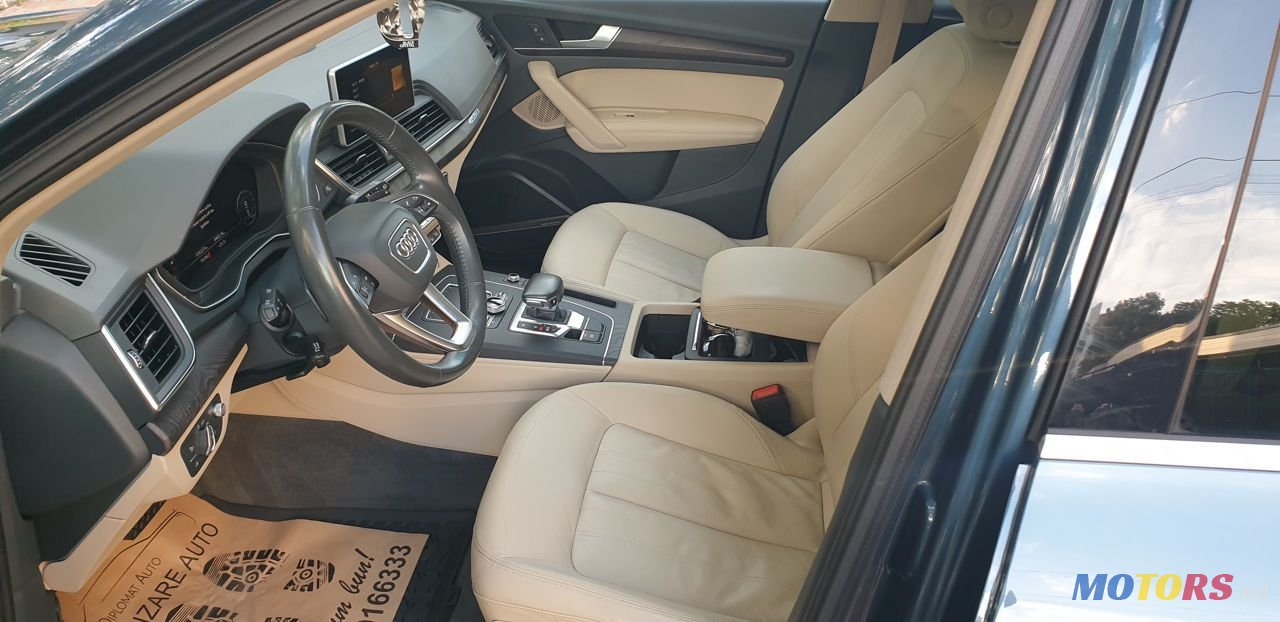 2018' Audi Q5 photo #6