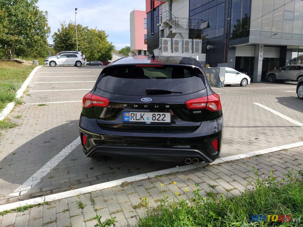 2018' Ford Focus photo #2