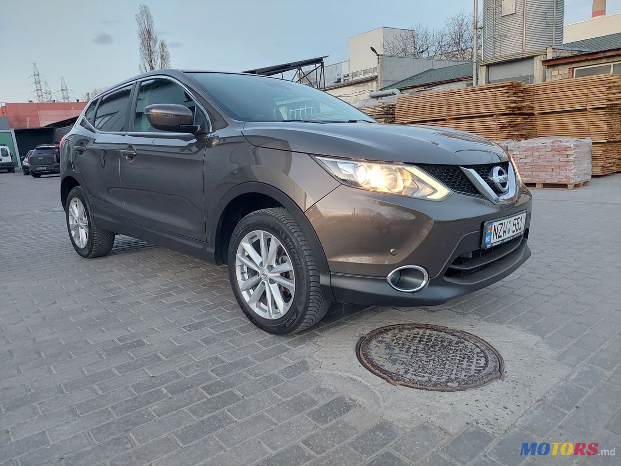 2014' Nissan Qashqai photo #2