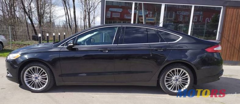 2013' Ford Fusion photo #4