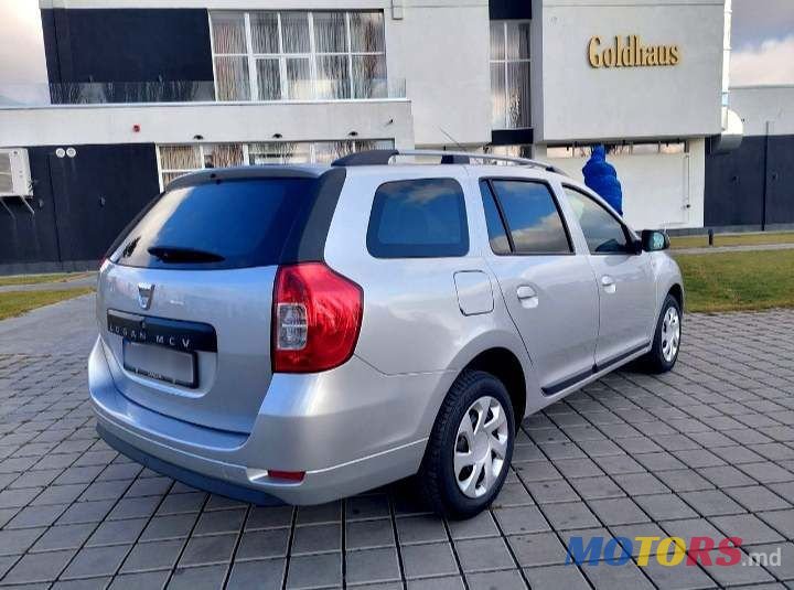 2013' Dacia Logan Mcv photo #3