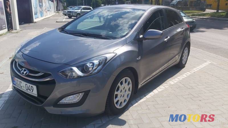 2013' Hyundai i30 photo #2