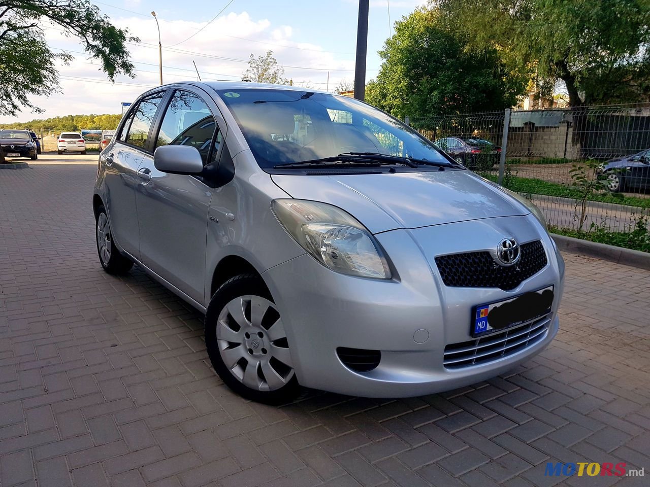 2008' Toyota Yaris photo #1