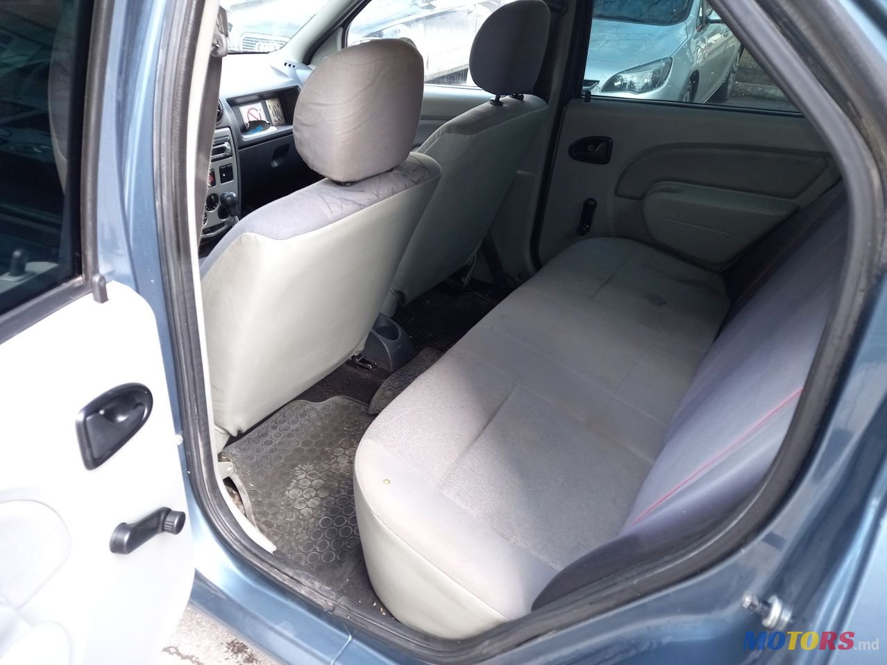 2007' Dacia Logan photo #6