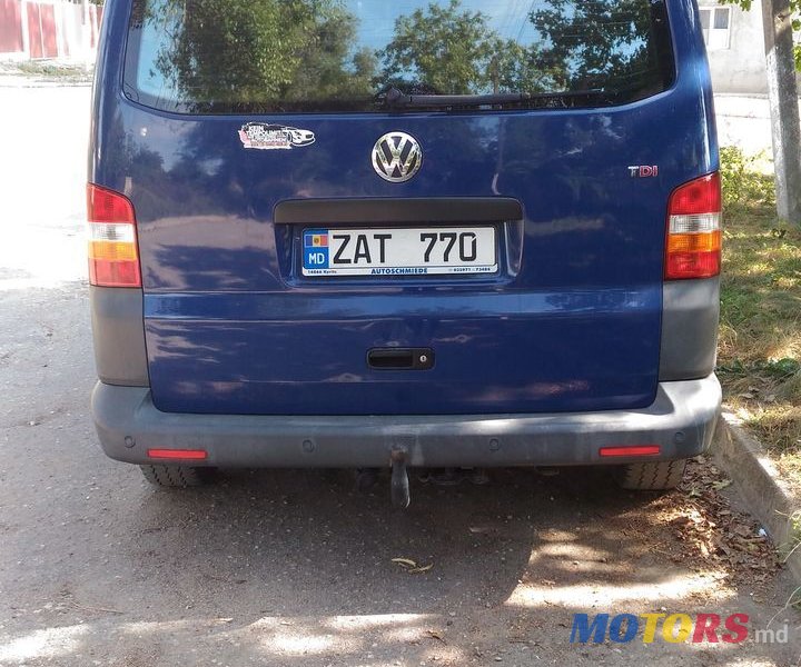 2009' Volkswagen T5 (Transporter) груз photo #2