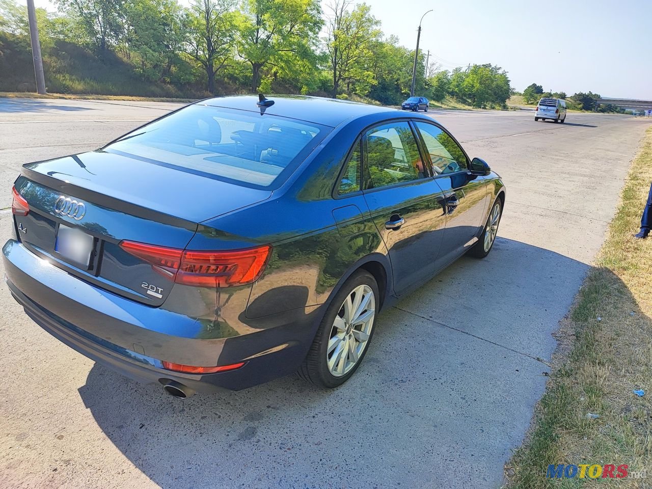 2017' Audi A4 photo #2