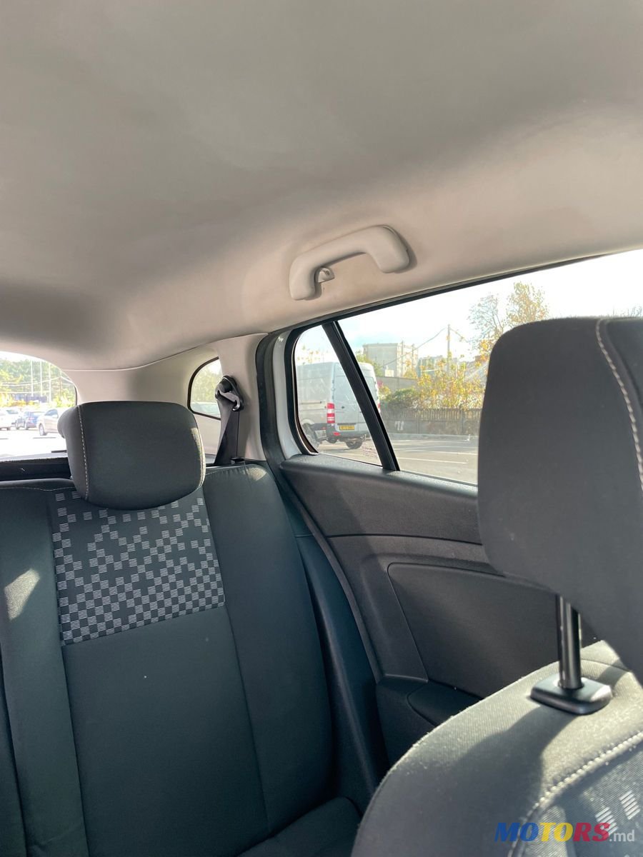 2013' Renault Megane photo #5