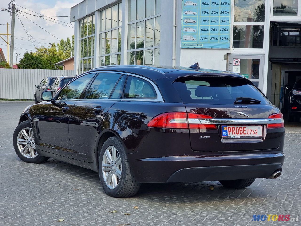 2013' Jaguar XF photo #4