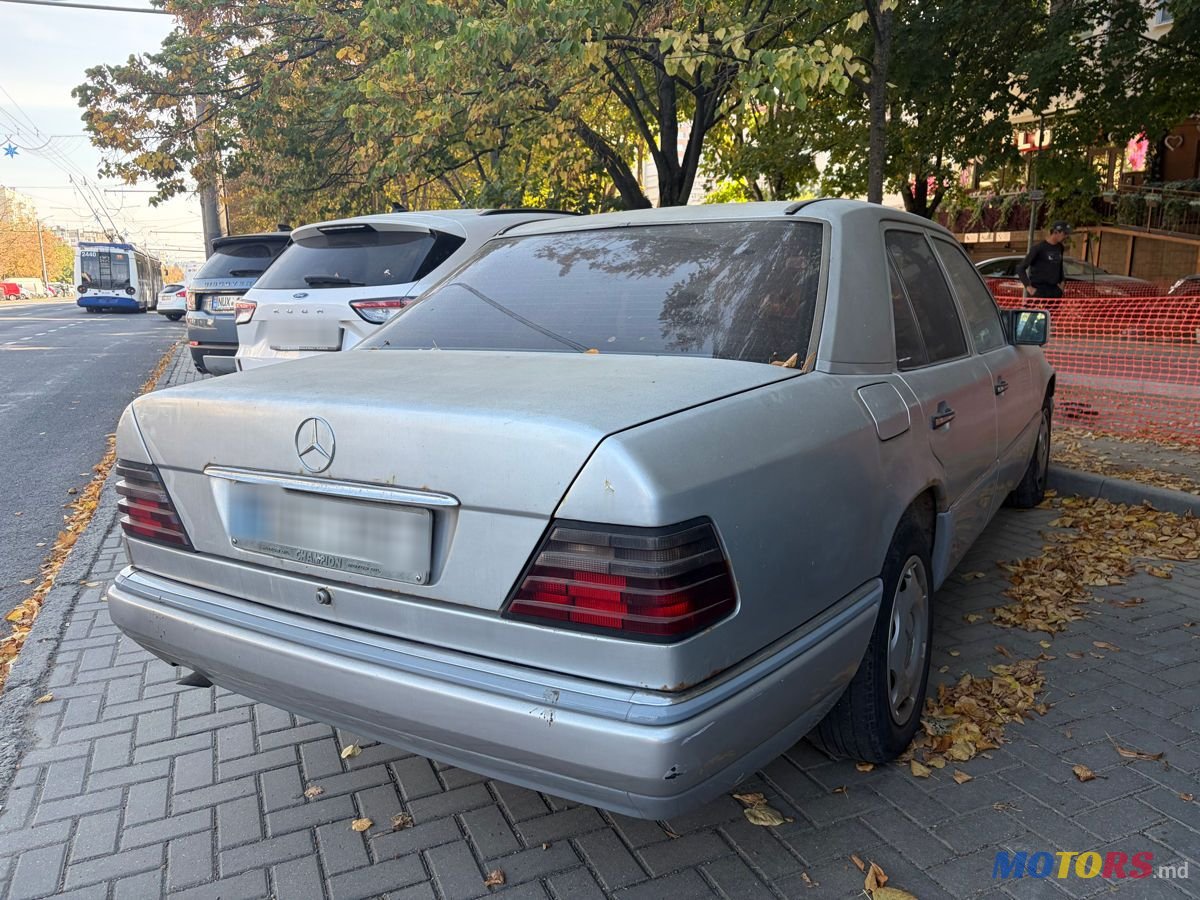 1995' Mercedes-Benz E-Class photo #4